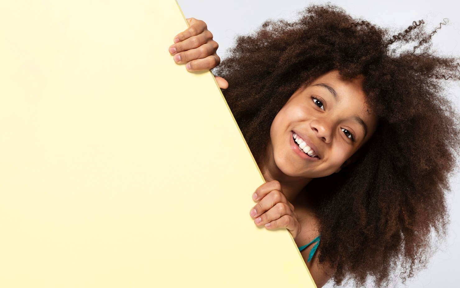 portrait-young-adorable-girl-posing-cute-top_23-2148972089